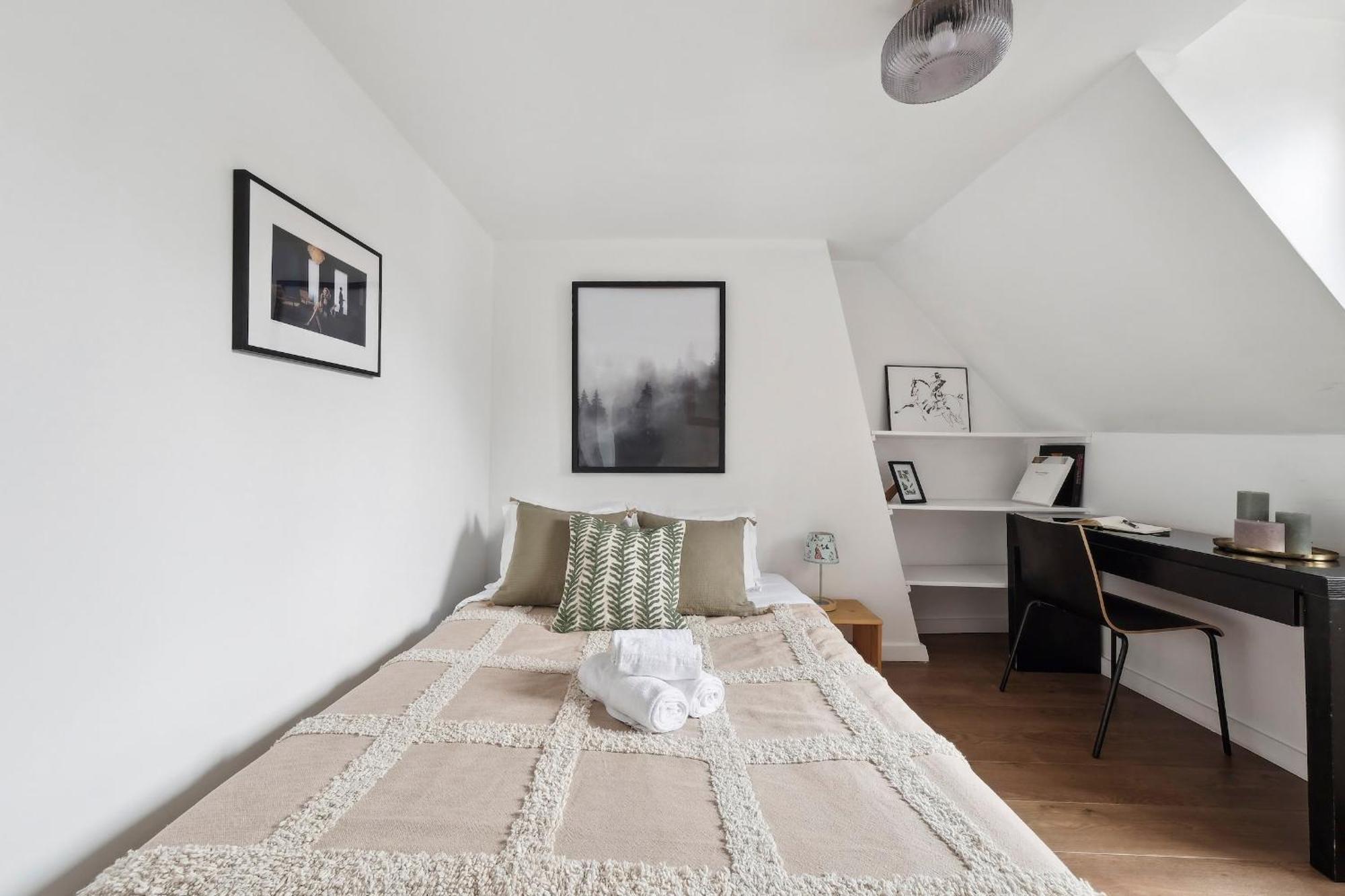 Bnbnova - Latin Quarter & St-andre Des Arts - 3br Appartement Parijs