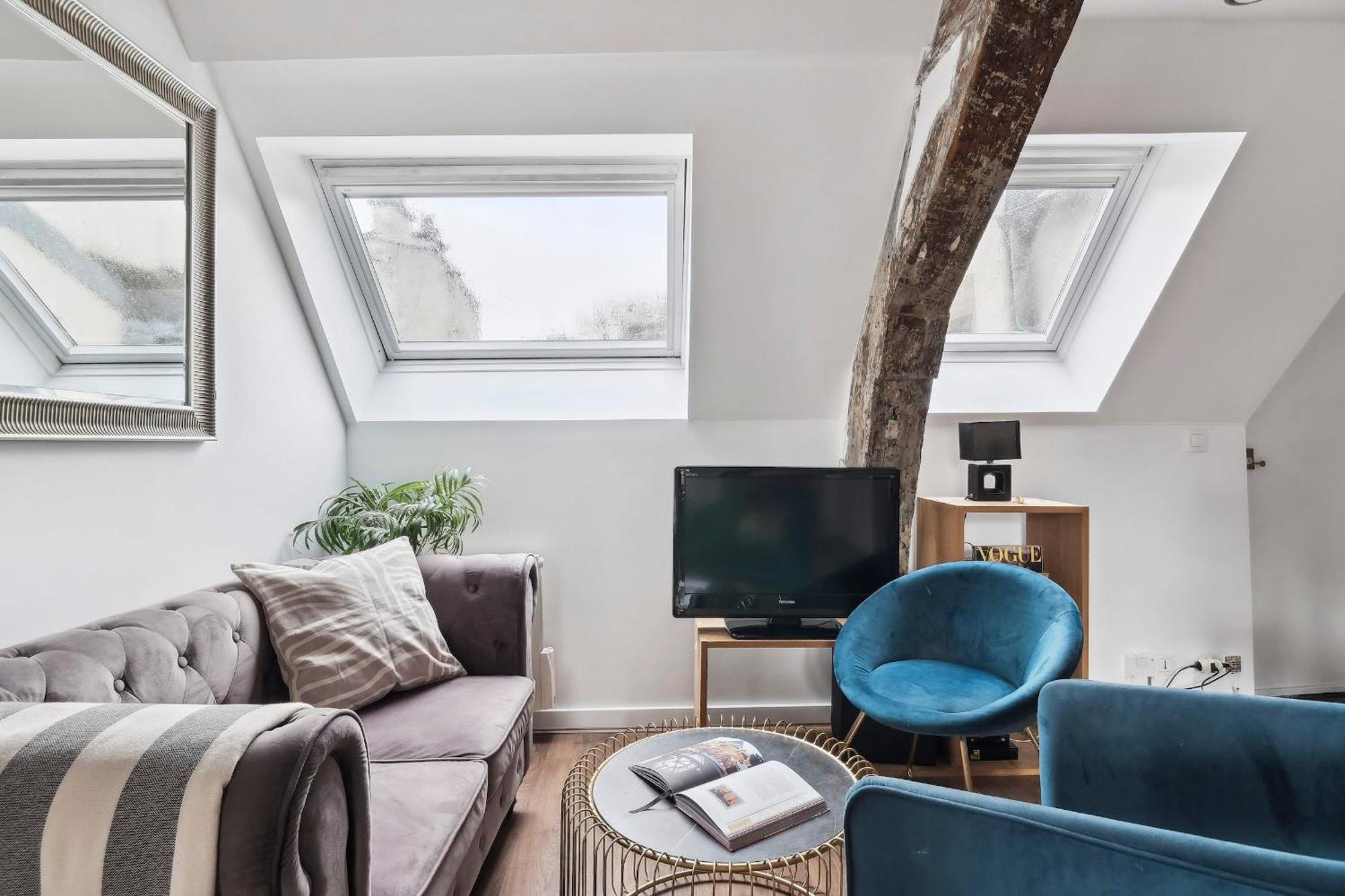 Bnbnova - Latin Quarter & St-andre Des Arts - 3br Parijs